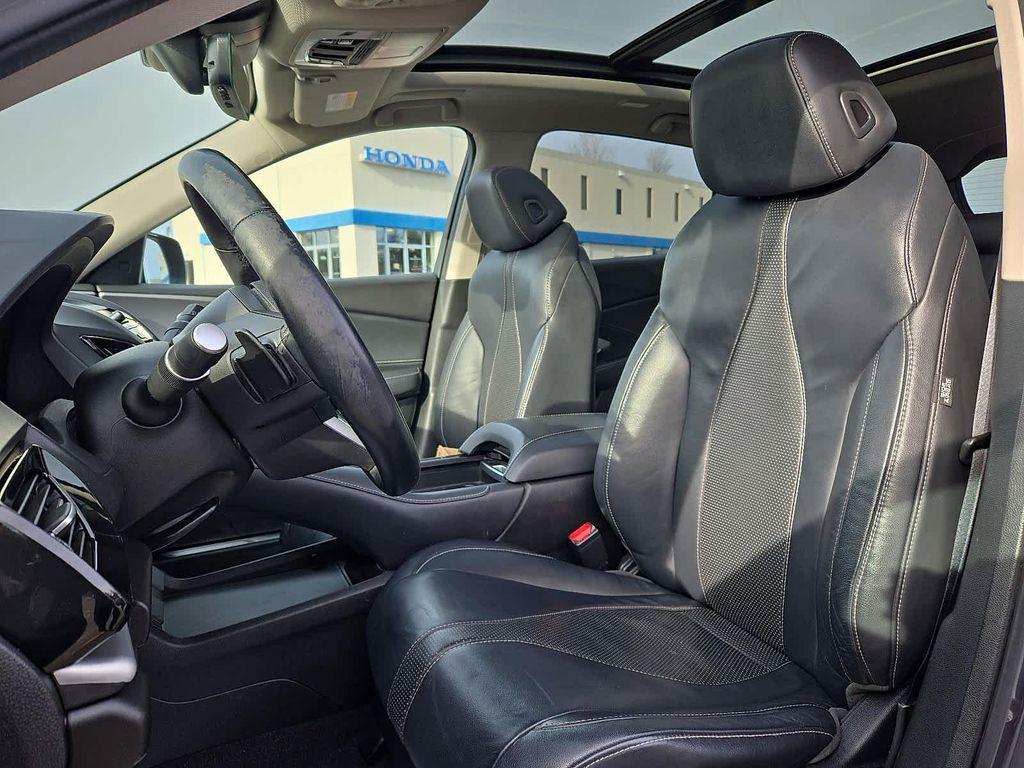 used 2019 Acura RDX car, priced at $21,877