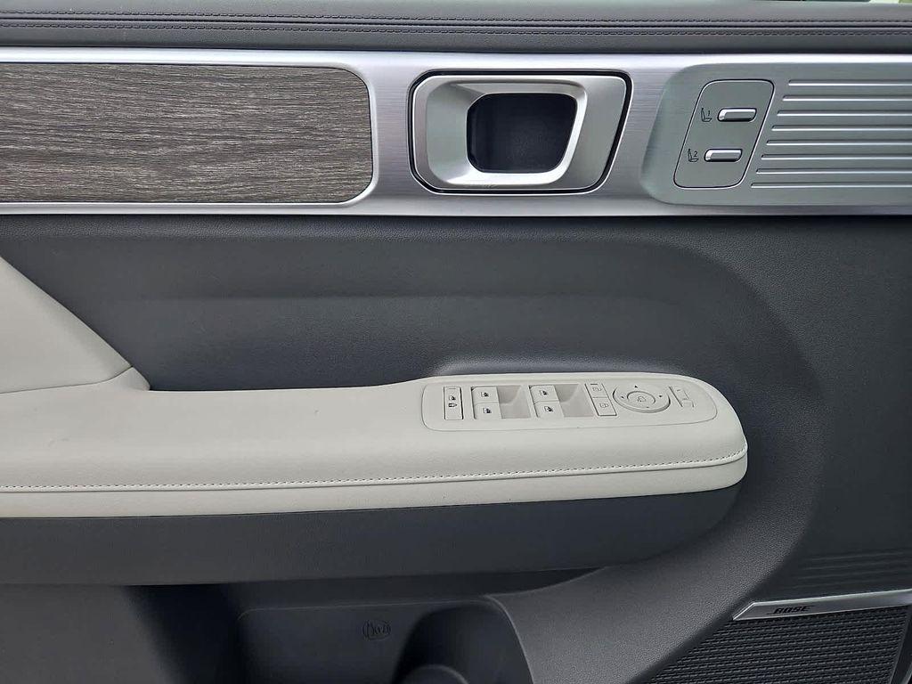 used 2024 Hyundai Santa Fe car, priced at $36,472