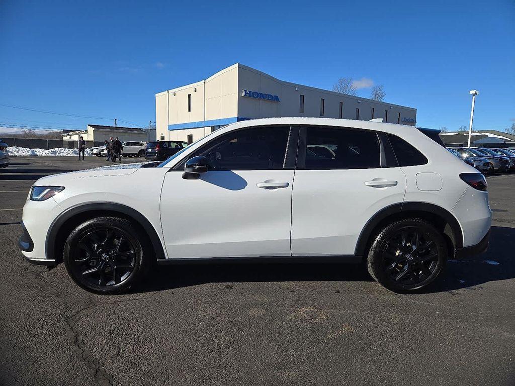 used 2025 Honda HR-V car, priced at $27,935