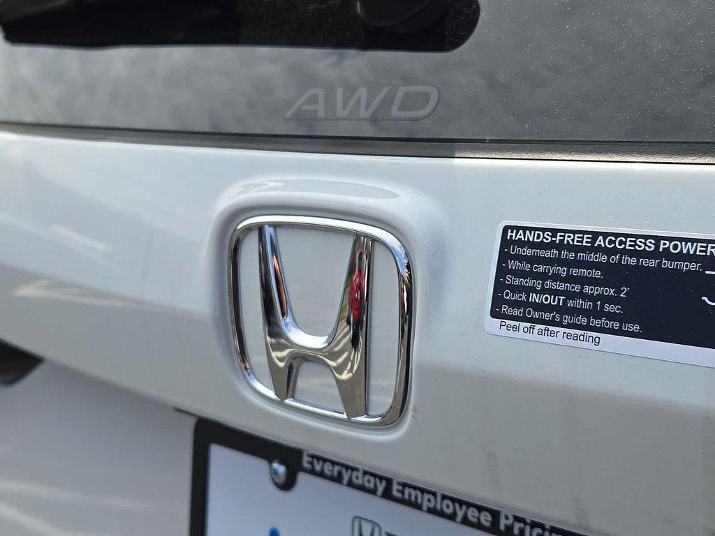 new 2026 Honda CR-V Hybrid car, priced at $44,455