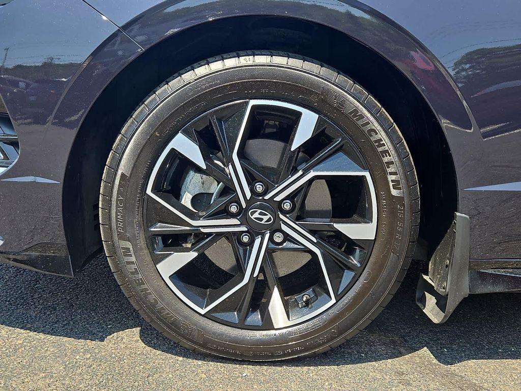 used 2024 Hyundai Sonata car, priced at $24,579