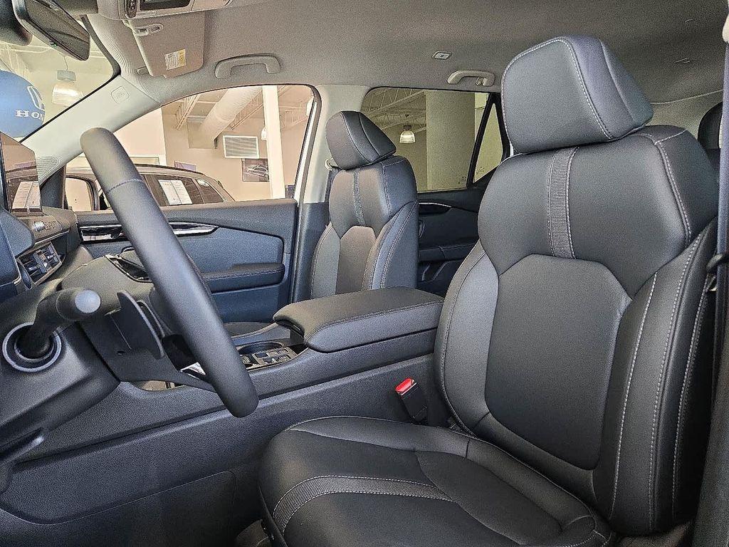 used 2026 Honda Passport car, priced at $42,594