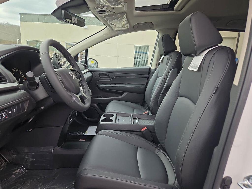 new 2026 Honda Odyssey car, priced at $45,775