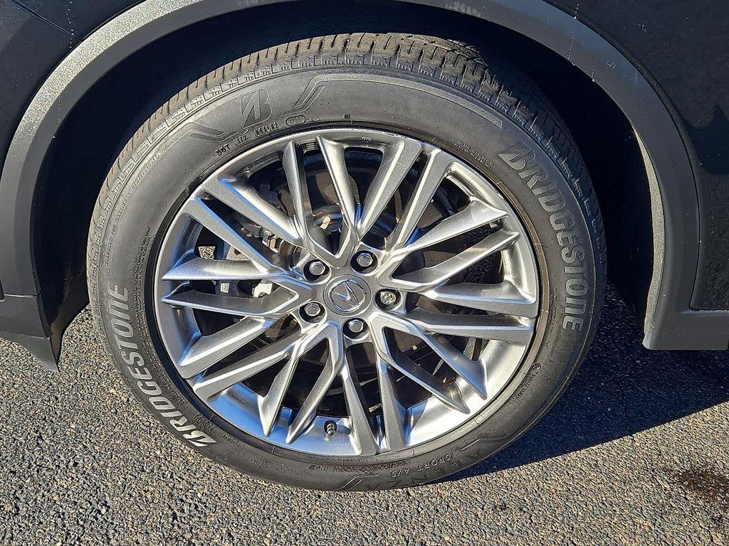 used 2022 Acura MDX car, priced at $40,781