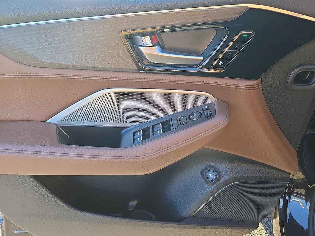 used 2022 Acura MDX car, priced at $40,781