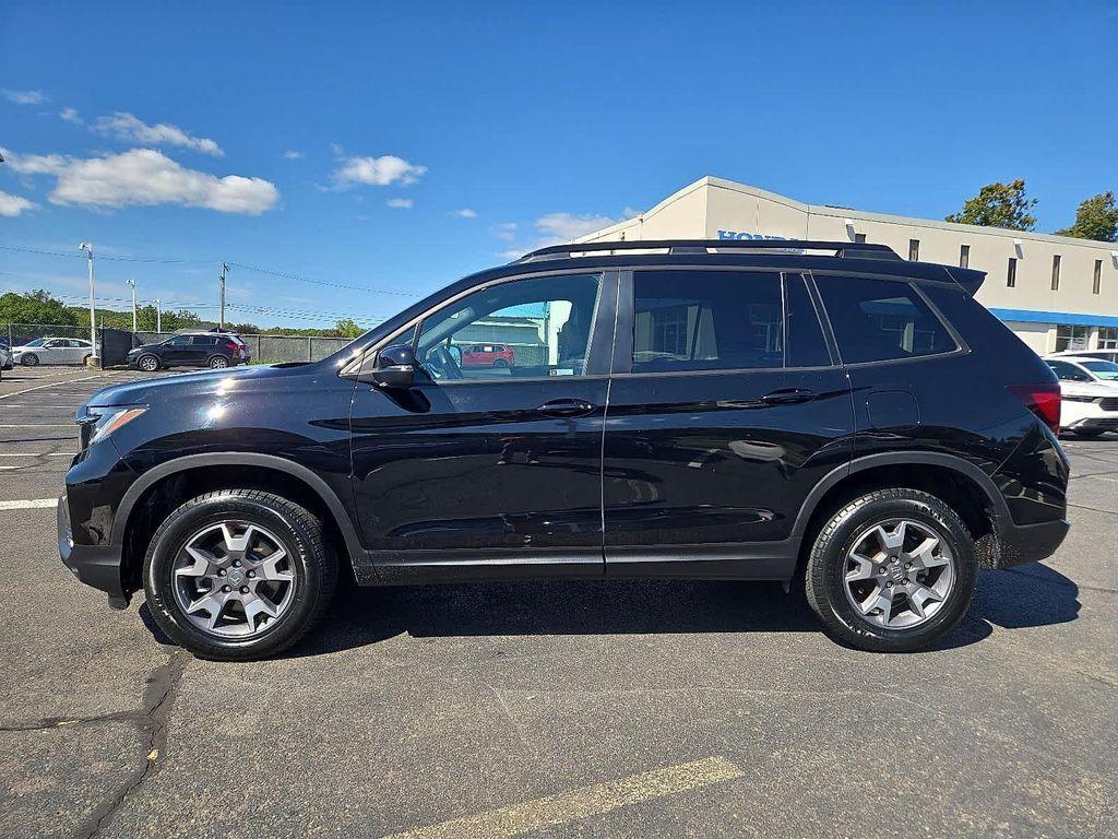 used 2022 Honda Passport car, priced at $33,242
