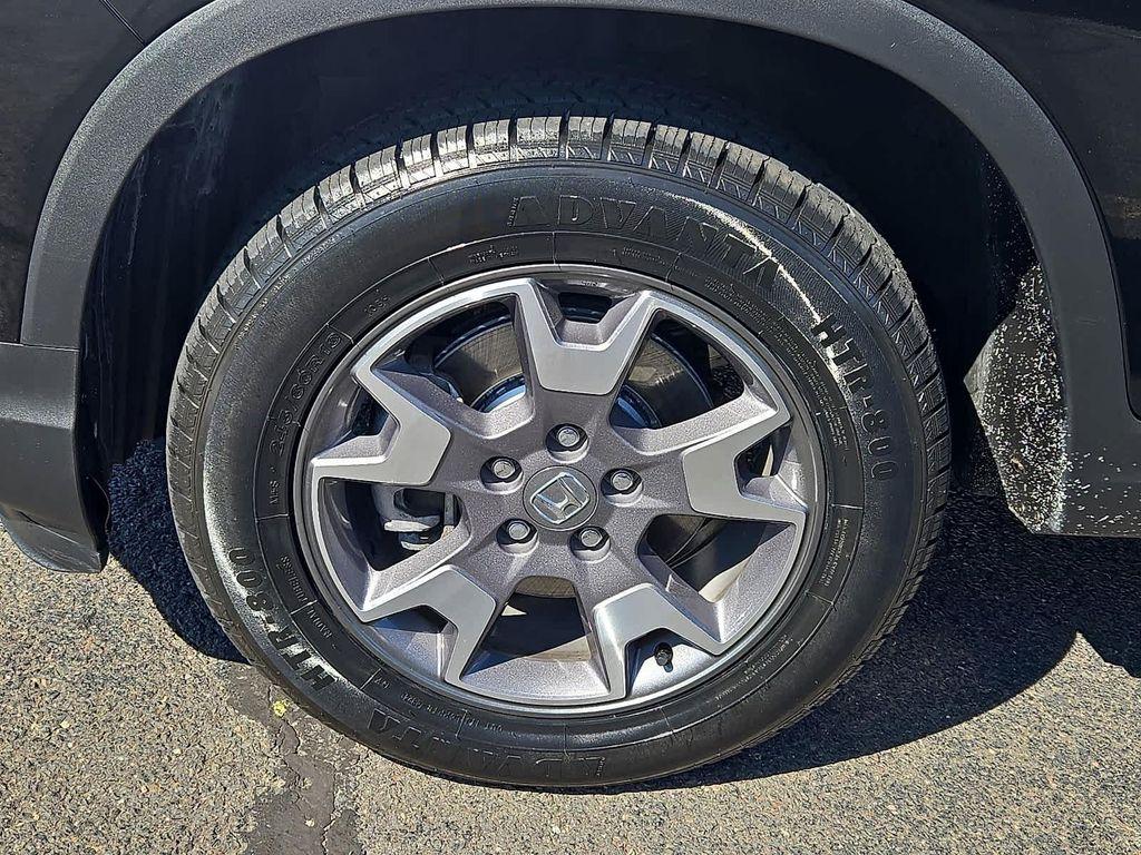 used 2022 Honda Passport car, priced at $33,242