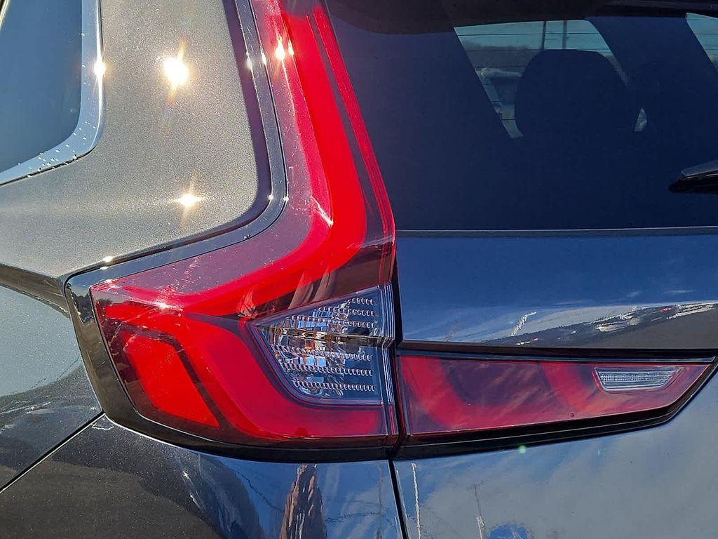 used 2023 Honda CR-V car, priced at $30,327