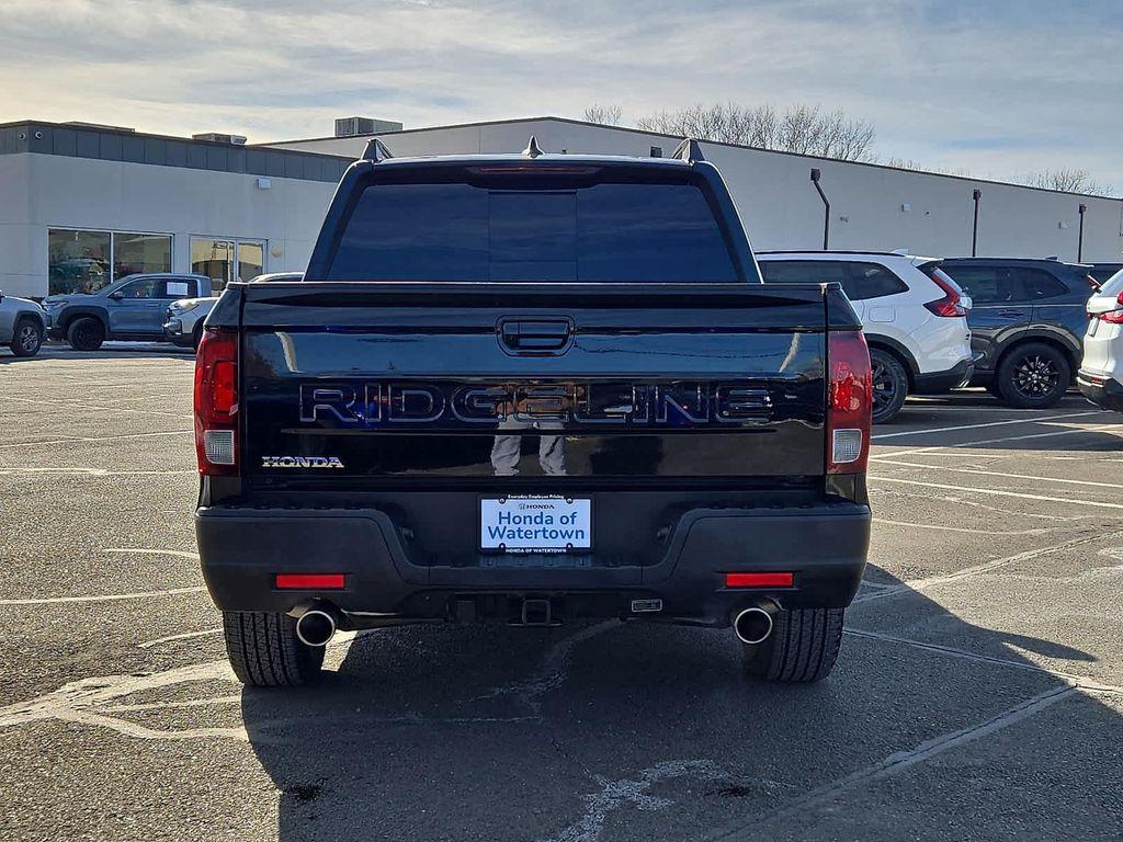 used 2025 Honda Ridgeline car, priced at $37,199