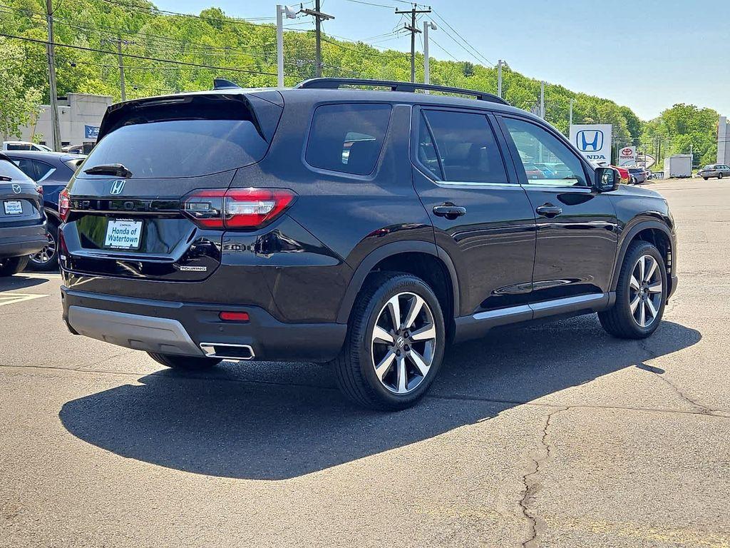 used 2024 Honda Pilot car, priced at $41,607