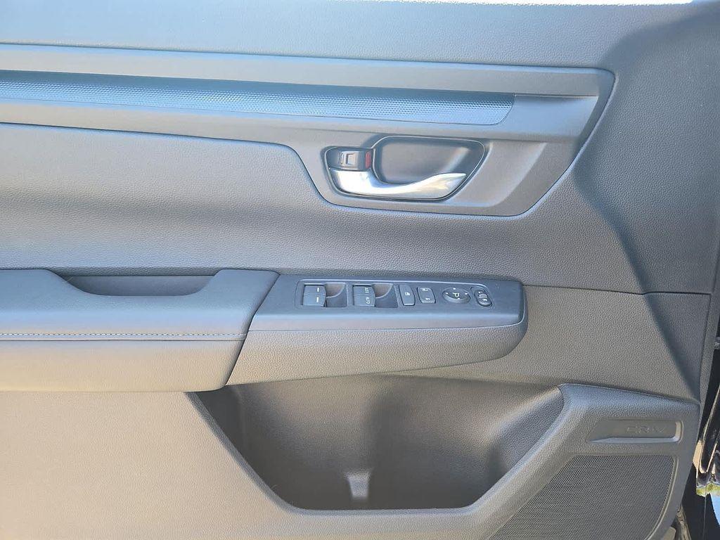 used 2024 Honda CR-V car, priced at $30,395