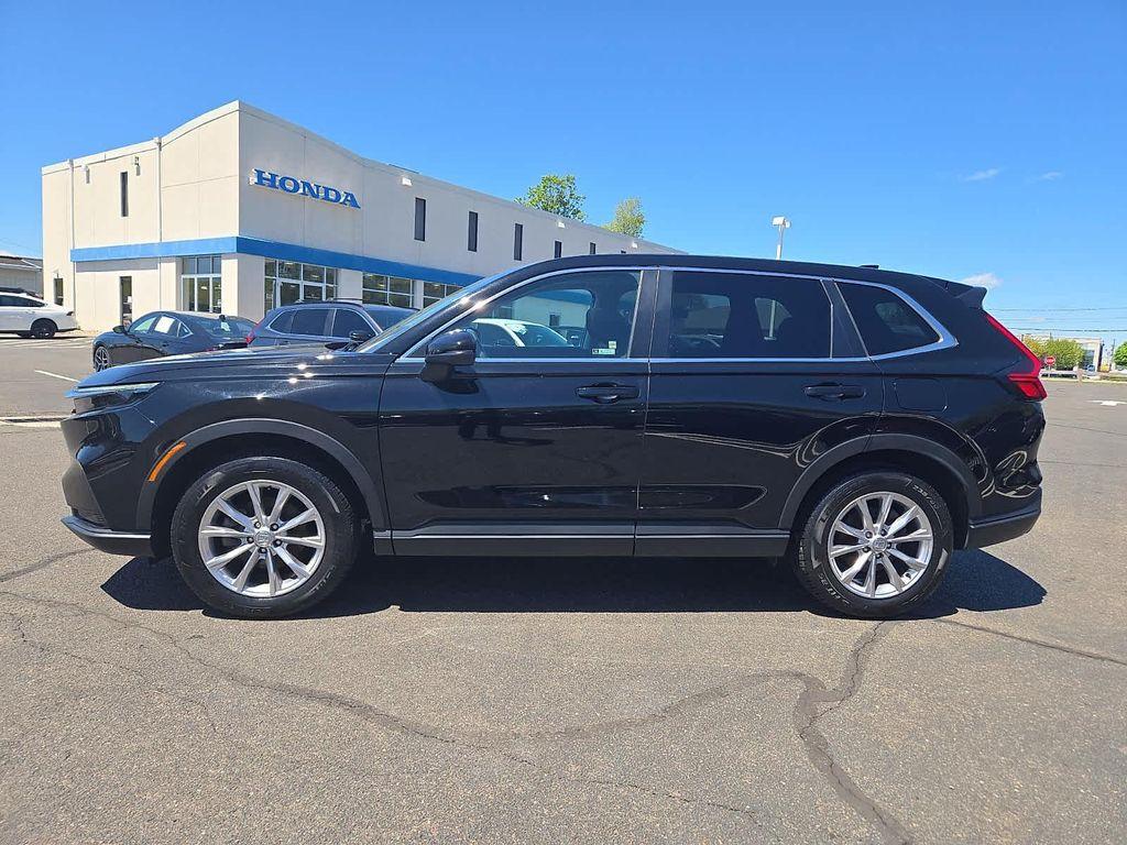 used 2024 Honda CR-V car, priced at $30,395