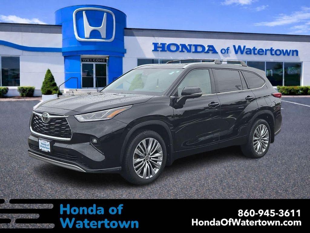 used 2023 Toyota Highlander car, priced at $39,103
