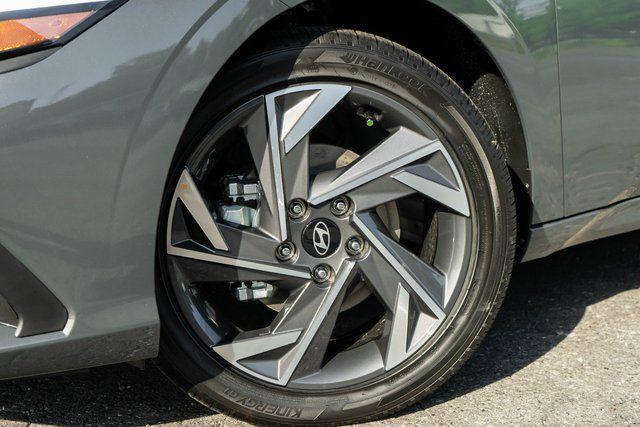 new 2025 Hyundai ELANTRA HEV car, priced at $25,490