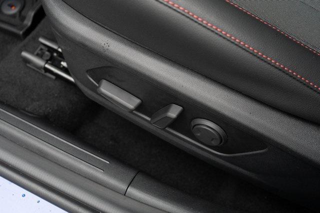 new 2025 Hyundai Elantra car, priced at $28,475