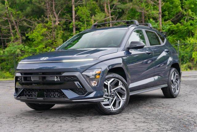 new 2025 Hyundai Kona car, priced at $29,675