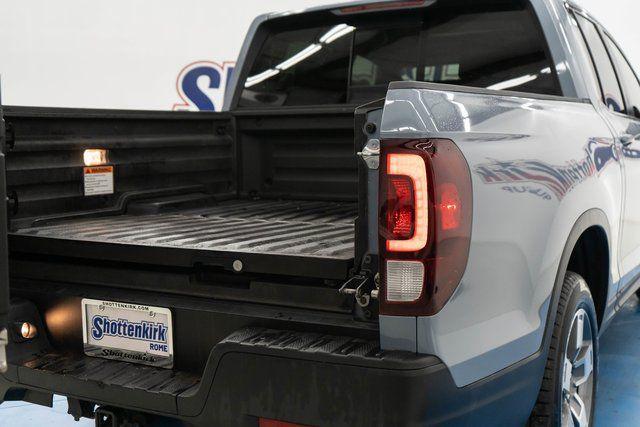 used 2024 Honda Ridgeline car, priced at $32,980