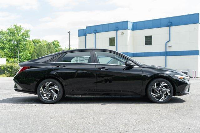 new 2025 Hyundai ELANTRA HEV car, priced at $28,050