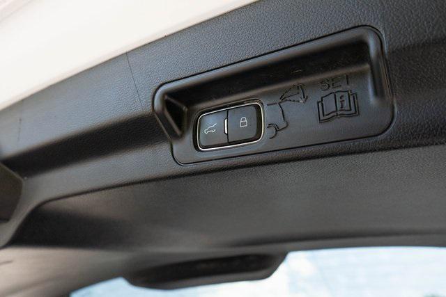 used 2022 Ford Explorer car, priced at $31,995