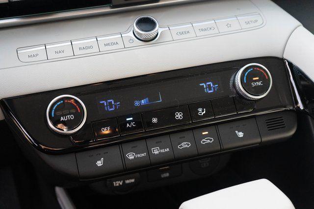 new 2025 Hyundai Elantra car, priced at $28,560