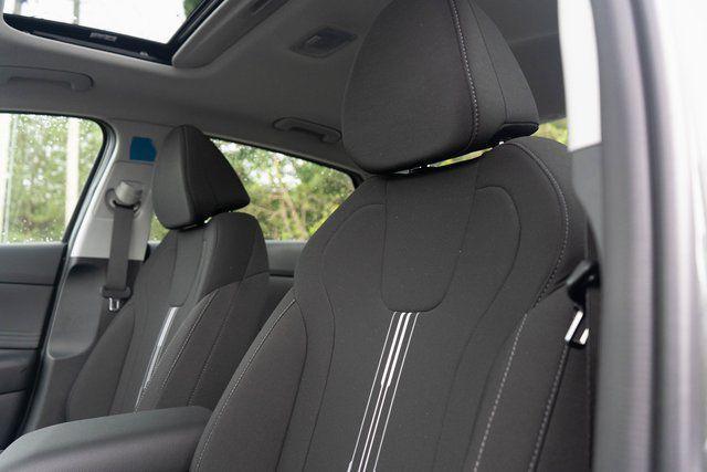 new 2025 Hyundai Elantra car, priced at $27,595