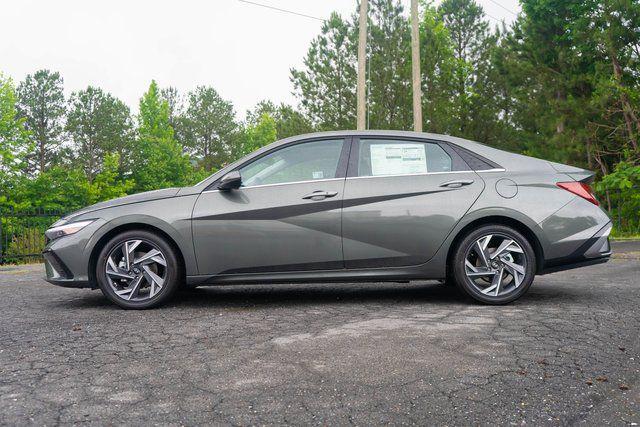 new 2025 Hyundai Elantra car, priced at $27,595