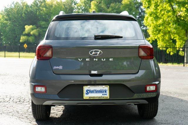 new 2025 Hyundai Venue car, priced at $24,695