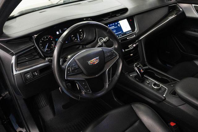 used 2020 Cadillac XT5 car, priced at $23,985