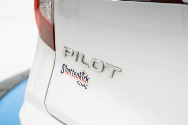 used 2022 Honda Pilot car, priced at $33,895