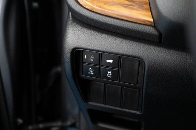 used 2020 Honda CR-V car, priced at $27,895