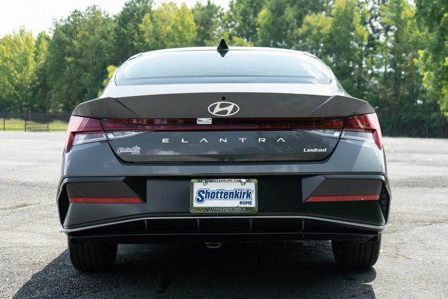 new 2025 Hyundai Elantra car, priced at $28,690