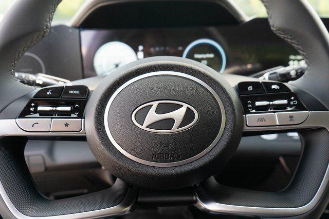 new 2025 Hyundai Elantra car, priced at $28,690