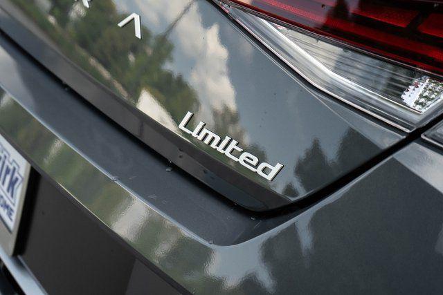 new 2025 Hyundai Elantra car, priced at $28,690