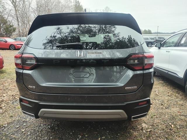used 2025 Honda Pilot car, priced at $45,795
