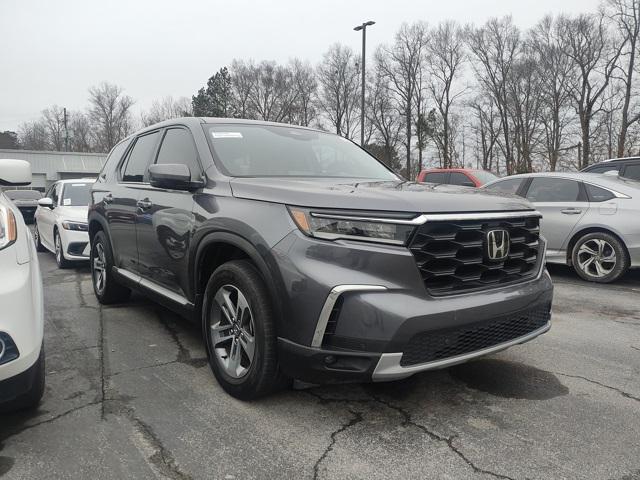 used 2024 Honda Pilot car, priced at $36,995