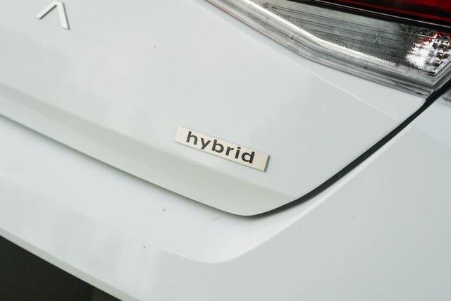 new 2025 Hyundai ELANTRA HEV car, priced at $26,185