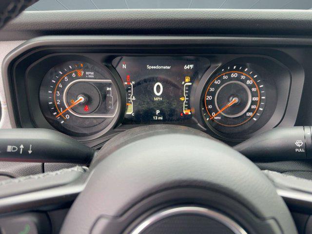 new 2025 Jeep Gladiator car, priced at $40,641