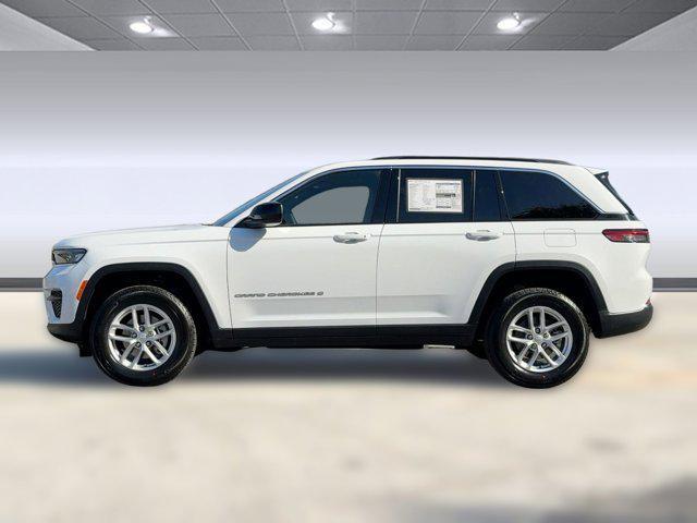 new 2025 Jeep Grand Cherokee car, priced at $37,591