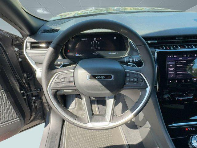 new 2025 Jeep Grand Cherokee L car, priced at $39,182