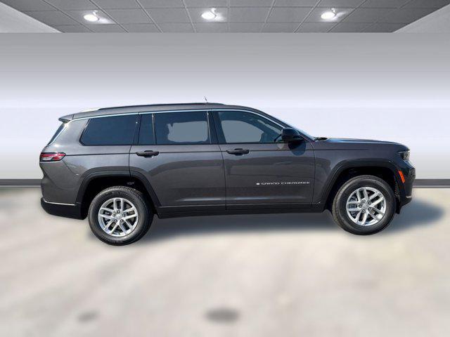 new 2025 Jeep Grand Cherokee L car, priced at $40,092