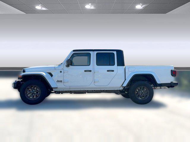 new 2025 Jeep Gladiator car, priced at $41,442