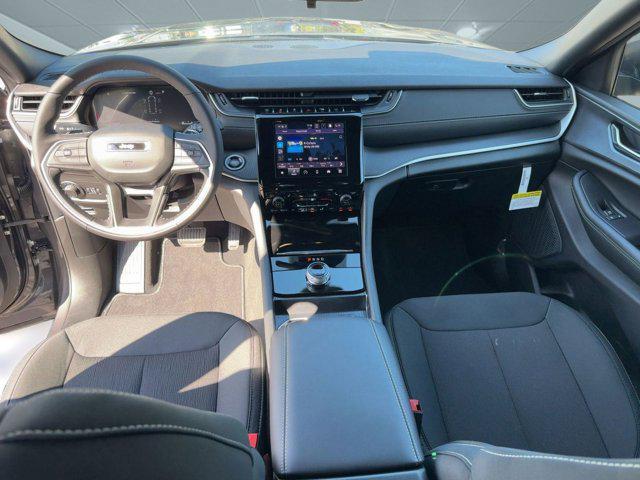 new 2025 Jeep Grand Cherokee L car, priced at $36,981