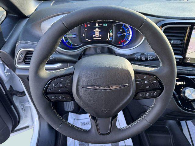 new 2024 Chrysler Pacifica Hybrid car, priced at $41,995