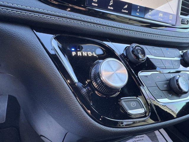 new 2024 Chrysler Pacifica Hybrid car, priced at $41,995