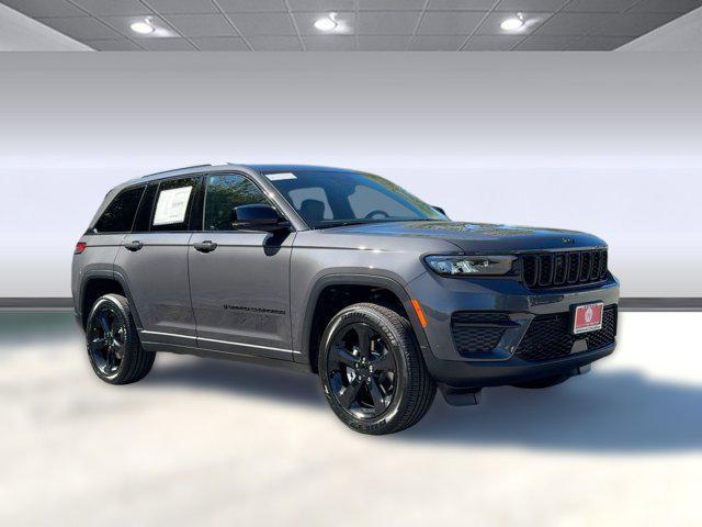 new 2025 Jeep Grand Cherokee car, priced at $41,541