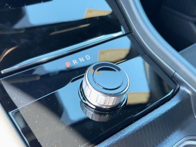 new 2025 Jeep Grand Cherokee car, priced at $37,992