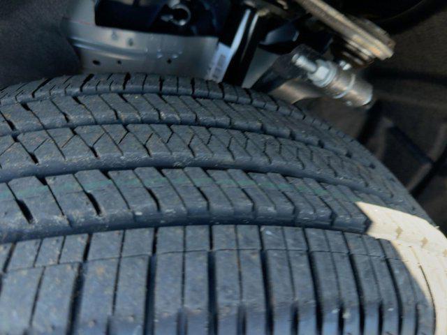 new 2025 Jeep Grand Cherokee car, priced at $37,992