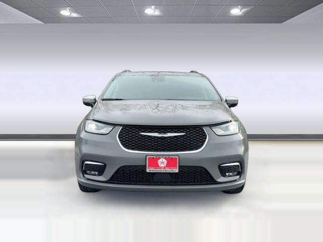 used 2023 Chrysler Pacifica car, priced at $21,996