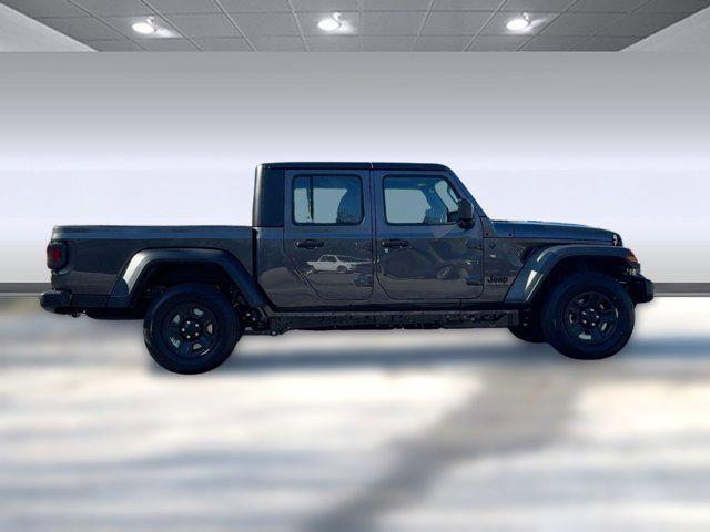 new 2026 Jeep Gladiator car, priced at $40,691