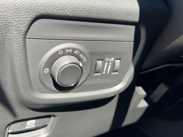 new 2025 Jeep Grand Cherokee car, priced at $36,541